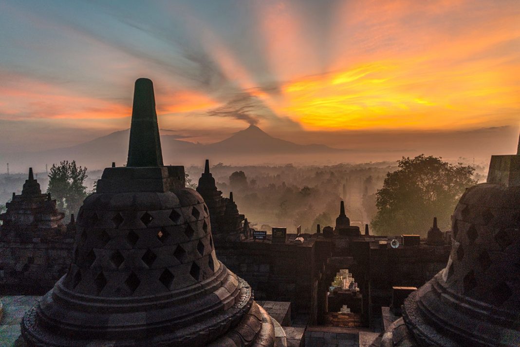 borobudur luxury tours