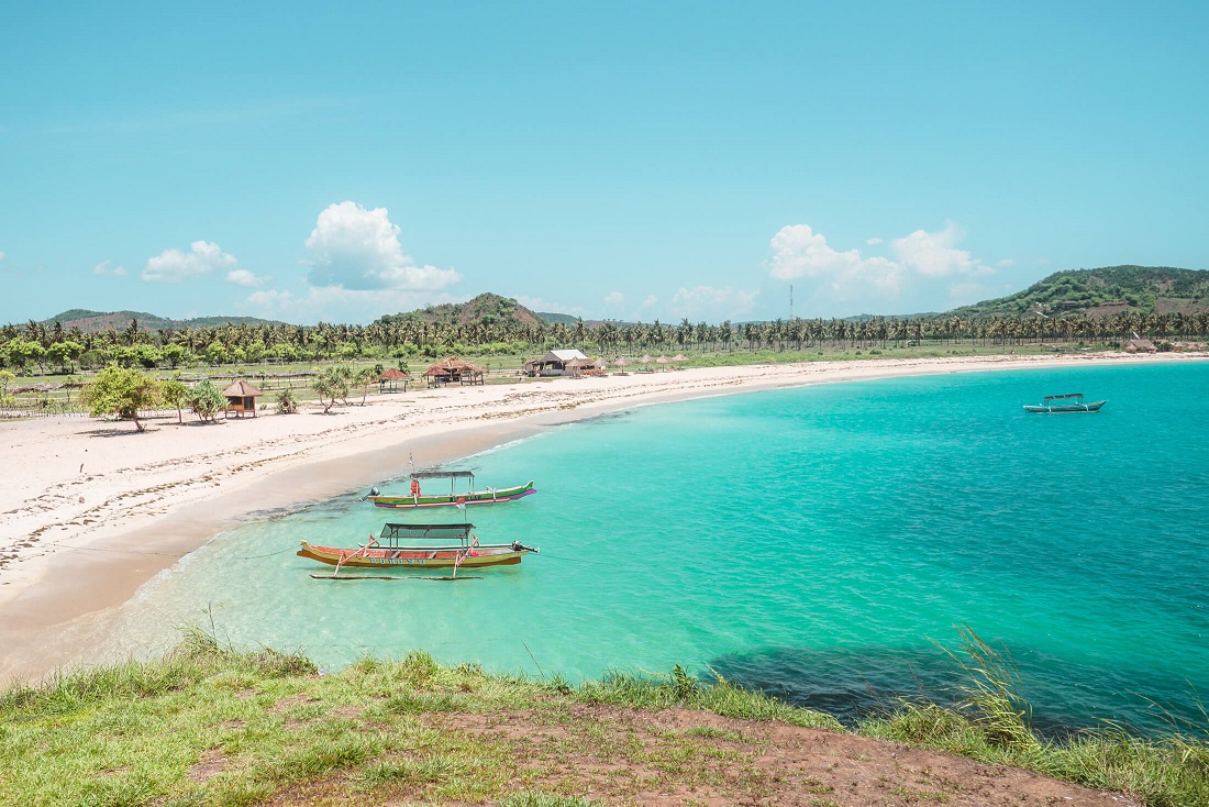 tanjung aan beach southern lombok