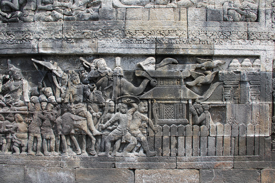 the relief of borobudur wall