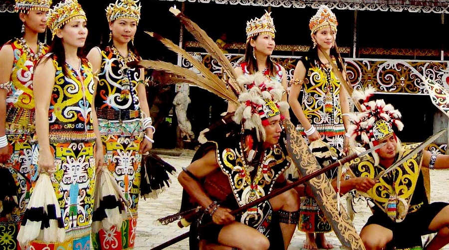 dayak tribe from kalimantan