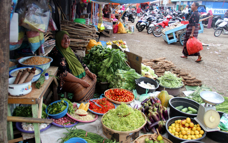 Traditional market Flores
