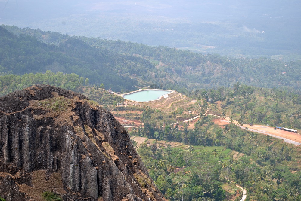 Sunset in Nglanggeran Ancient Coline