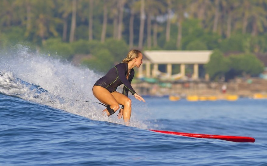 learning surfing in lombok