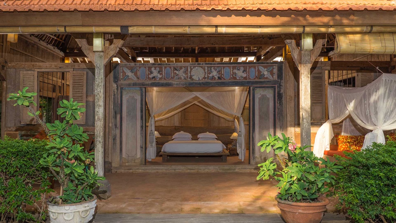 The Temple Lodge pecatu offer yoga class