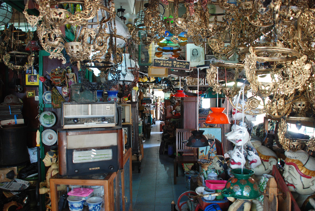 Shopping at Triwindu Antique Market Solo