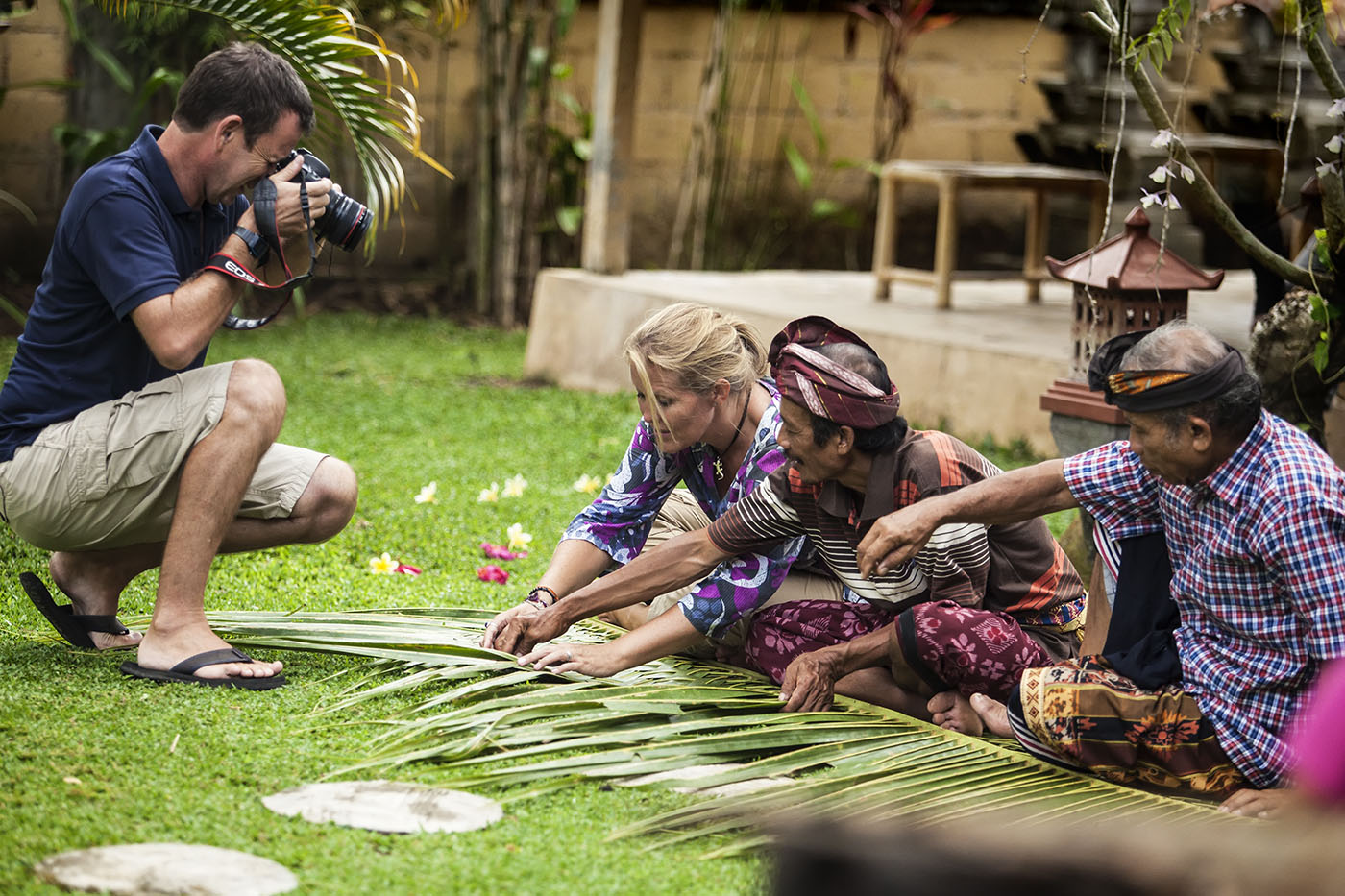 photographing the balinese community life