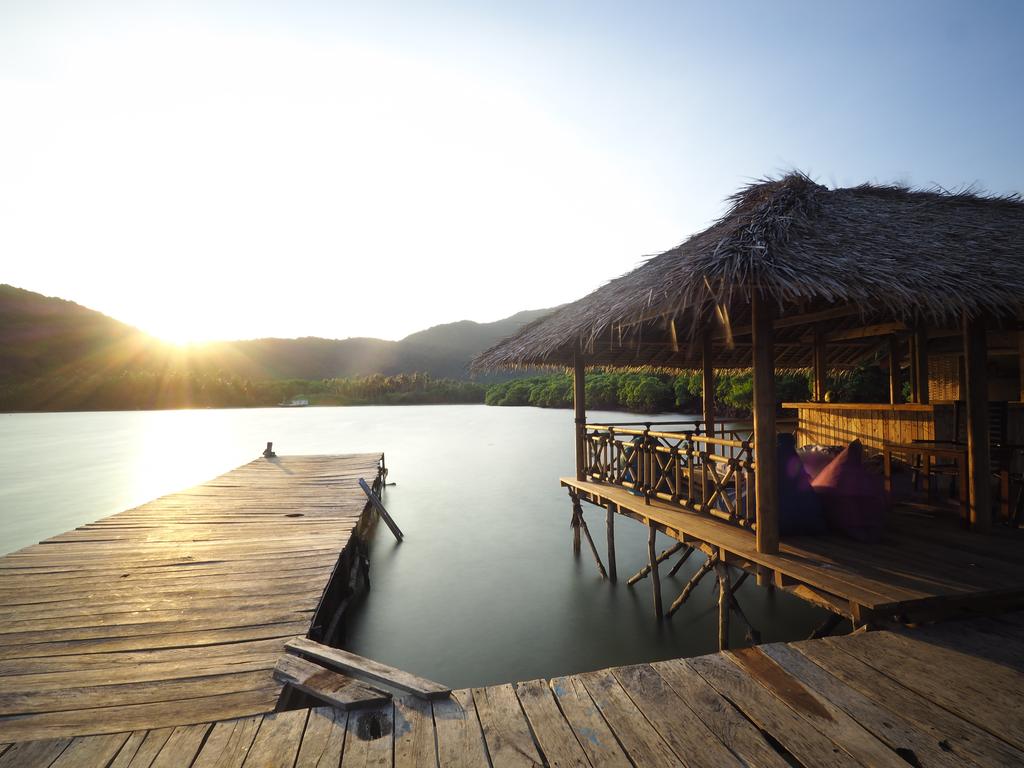 karimunjawa floating guesthouse