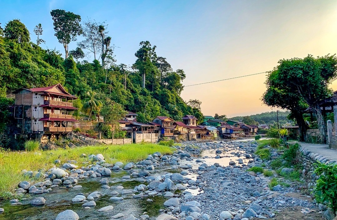 bukit lawang location