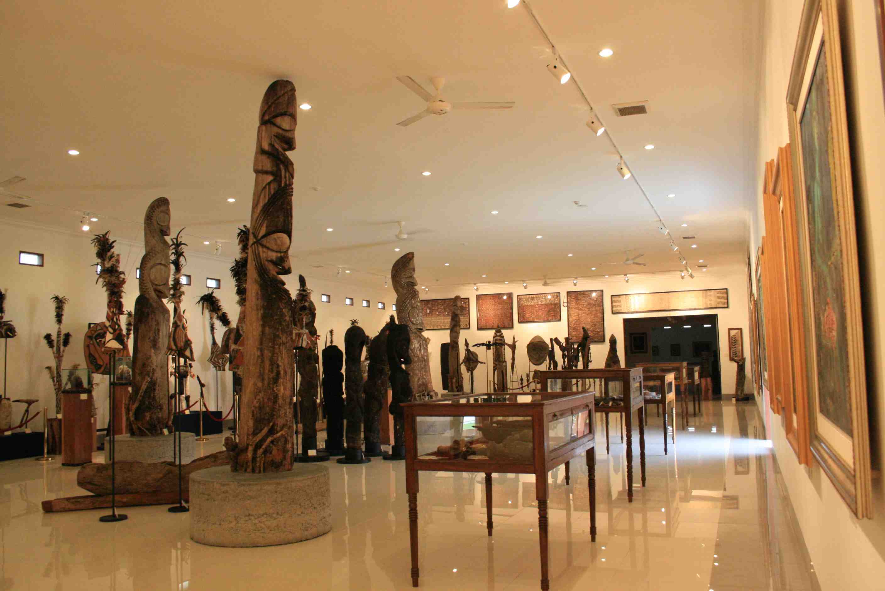 Asian and Pacific cultures in pasifika museum