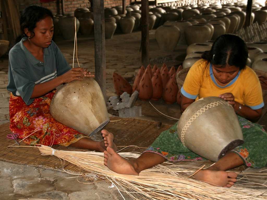 villagers create pottery in Banyumelek Village