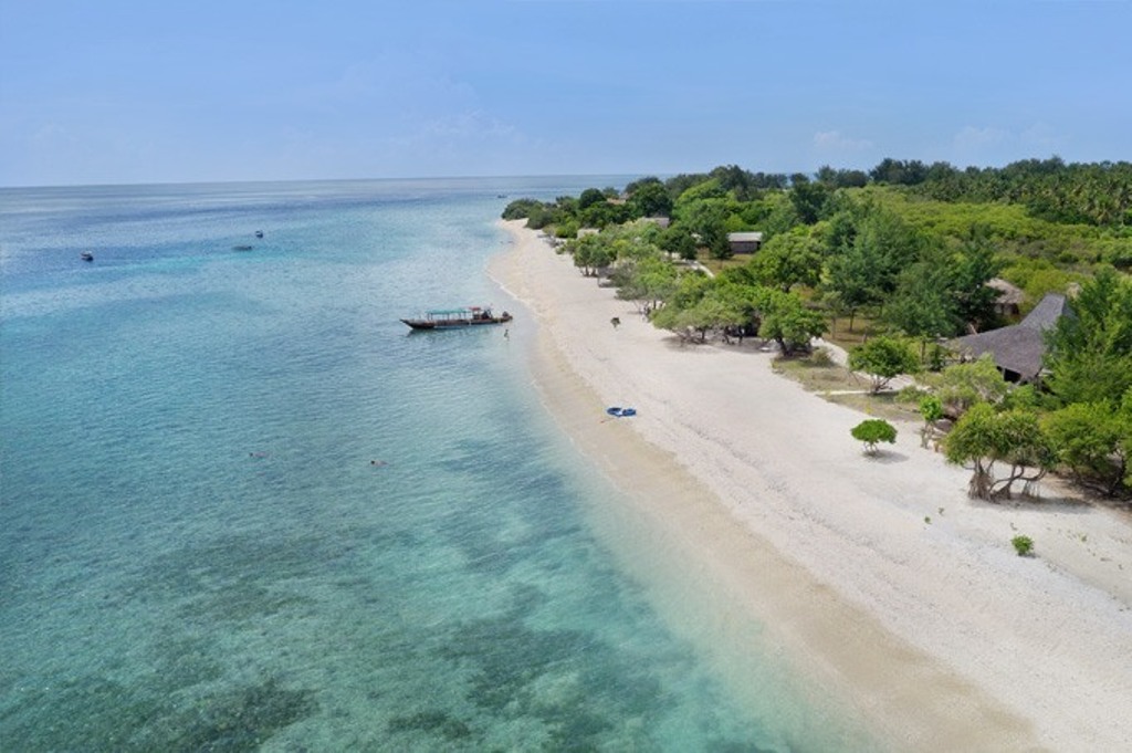 romantic gili meno island for honeymooners