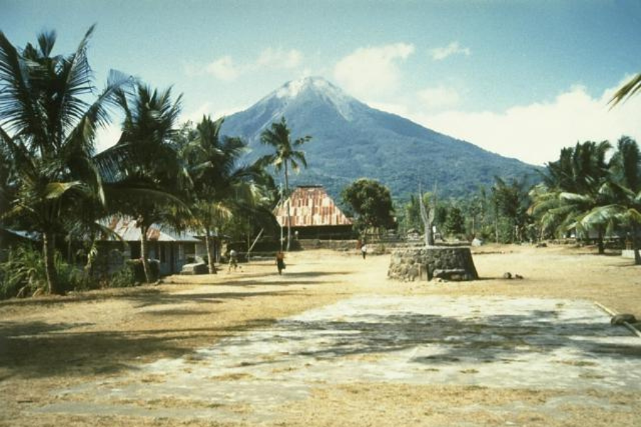 beautiful volcano of mount ebulobo in flores