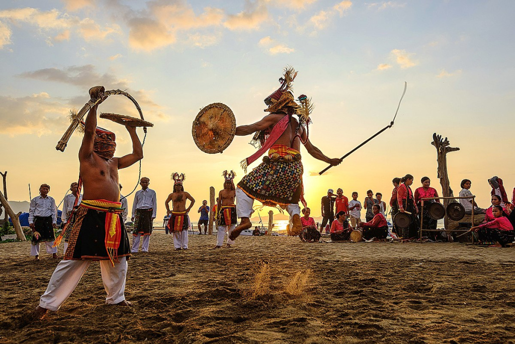 caci dance cultural attractions in manggarai ntt